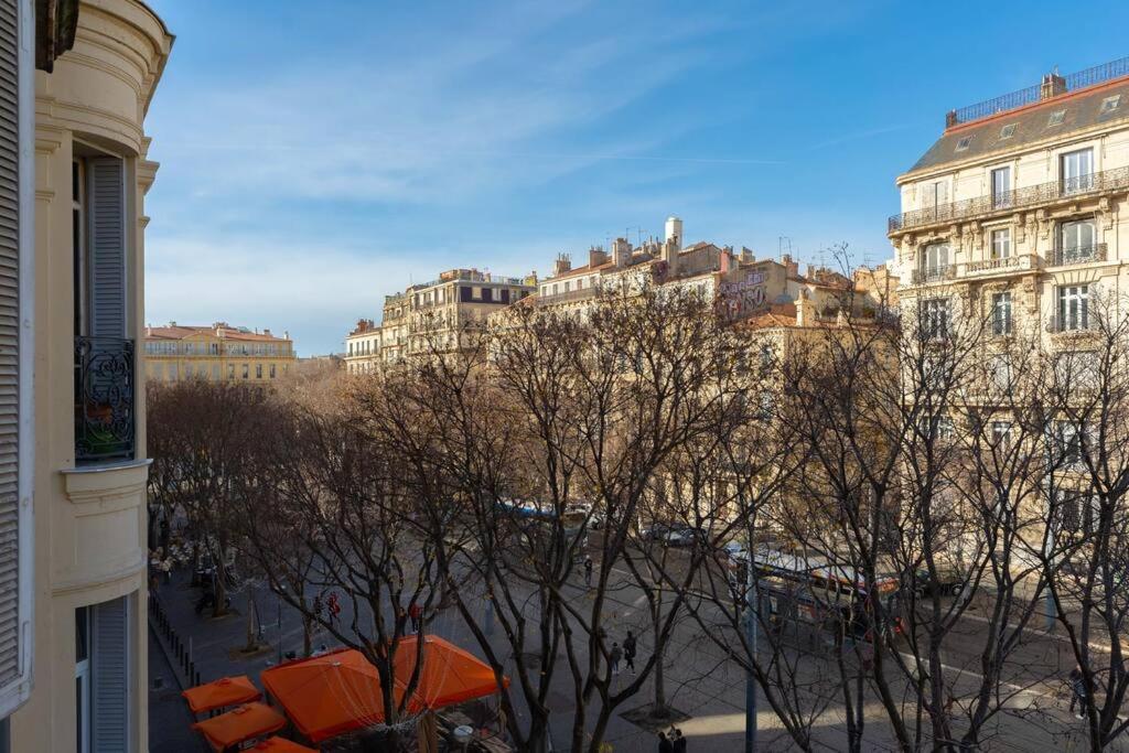 Superbe Appart, Central, Petit Balcon & Vue Place Marselha Exterior foto