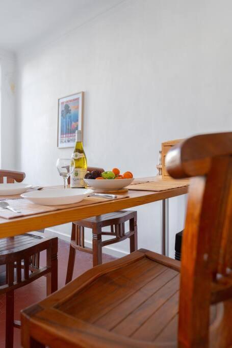 Superbe Appart, Central, Petit Balcon & Vue Place Marselha Exterior foto